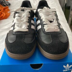 Kids adidas sambas
